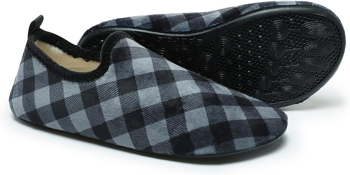 QZKDM Lightweight Slip on Grip Indoor House Slippers Barefoot Non Slip Home Exercise Yoga Shoes for Men Women