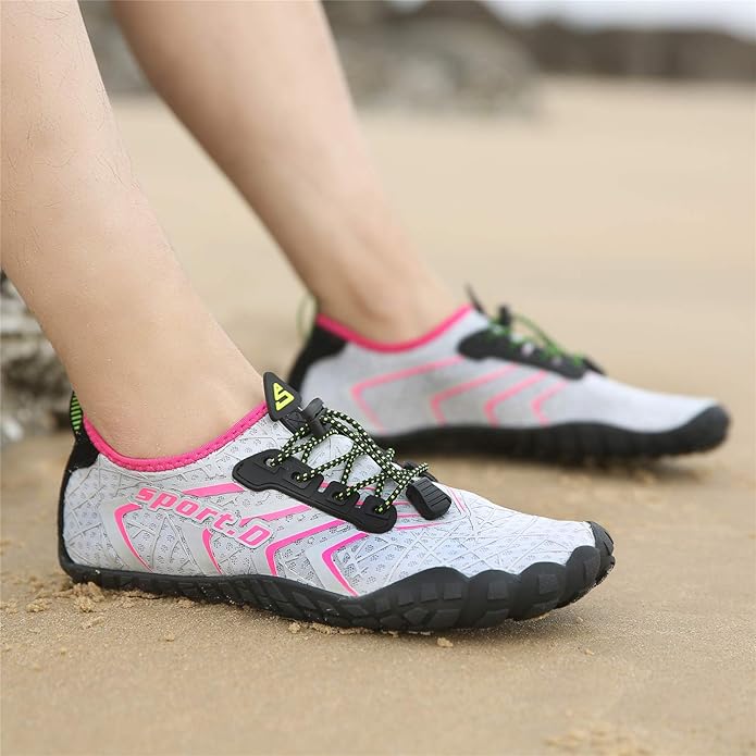 UBFEN Water Shoes Aqua Swim Shoes Mens Womens Beach Sports Quick Dry Barefoot for Boating Fishing Diving Surfing