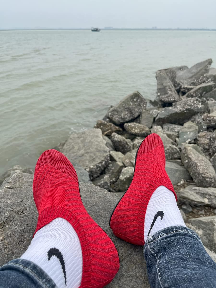 QZKDM Lightweight Slip on Grip Indoor House Slippers Barefoot Non Slip Home Exercise Yoga Shoes for Men Women