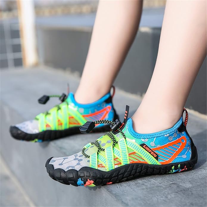 UBFEN Water Shoes for Kids Boys Girls Aqua Socks Barefoot Beach Sports Swim Pool Quick Dry Lightweight Toddler Little Big Kid