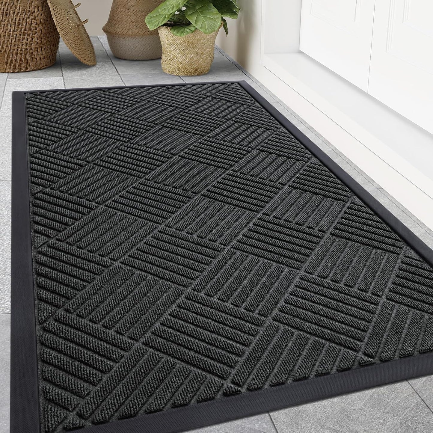 Smiry Front Door Mat Outside Entrance, Heavy Duty Outdoor Indoor Natural Rubber Doormat, Non Slip, Trap Dirt and Moisture, Easy Clean, Low Profile Patio Porch Entryway Mat, 71x47, Black