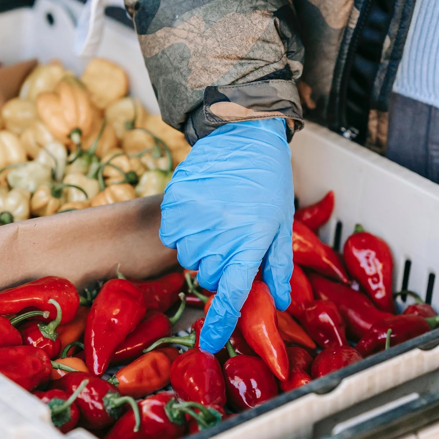 Disposable Nitrile Exam Gloves, Blue, Nitrile Gloves Disposable Latex Free, Medical Gloves, Cleaning Gloves, Food-Safe Rubber Gloves, Powder Free, Non-Sterile, 100-ct Box (X-Small)