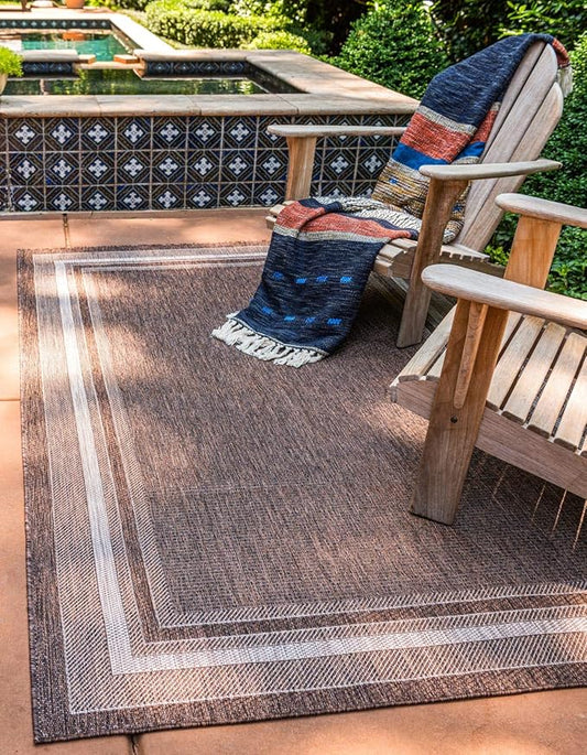 Unique Loom Outdoor Border Collection Area Rug - Soft Border (8' x 11' 4" Rectangle, Brown/ Ivory)