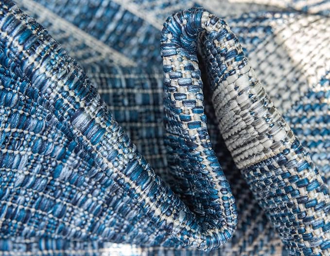 Unique Loom Outdoor Border Collection Area Rug - Soft Border (4' 1" x 6' 1" Rectangle, Blue/ Ivory)