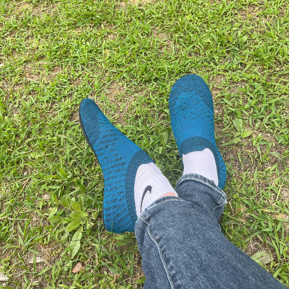 QZKDM Lightweight Slip on Grip Indoor House Slippers Barefoot Non Slip Home Exercise Yoga Shoes for Men Women