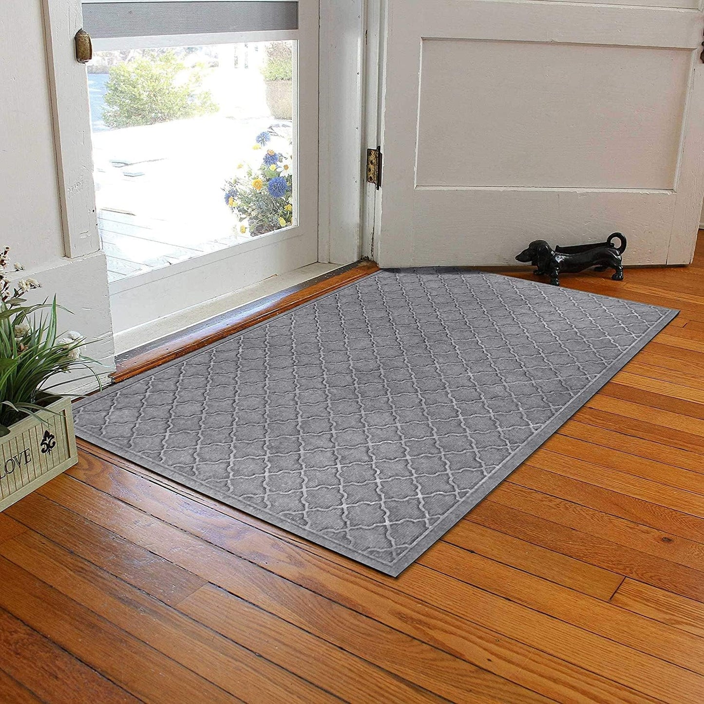 WaterHog Heavy Duty Doorway Mat, 4' x 6', Made in USA, Durable & Skid-Resistant Entryway Mat, Water-Trapping, Indoor/Outdoor Decorative Floor Covering, Cordova Collection, Medium Grey