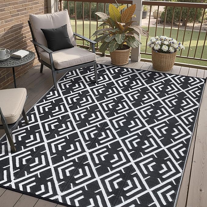 Outdoor Rug Mats, Large Waterproof Outdoor Area Rug, Reversible Portable Outdoor Plastic Straw Carpet for RV Deck Camping Front Door Indoor Outside Porch Picnic (5x8ft Geometric Black&White)